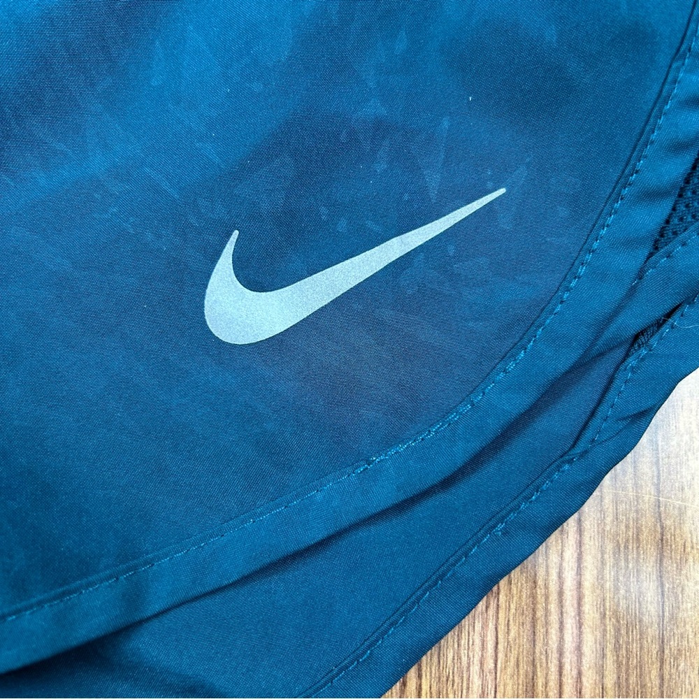 Nike Dri-Fit Lined Athletic Shorts Dark Teal - Size Medium - Picture 2 of 7